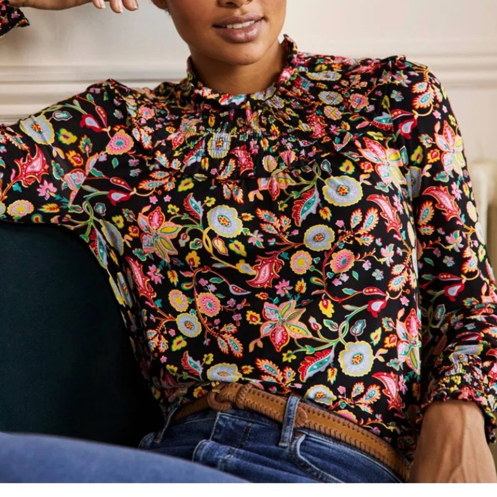 Boden Black Floral Paisley Smocked Yoke Long Sleeve Top